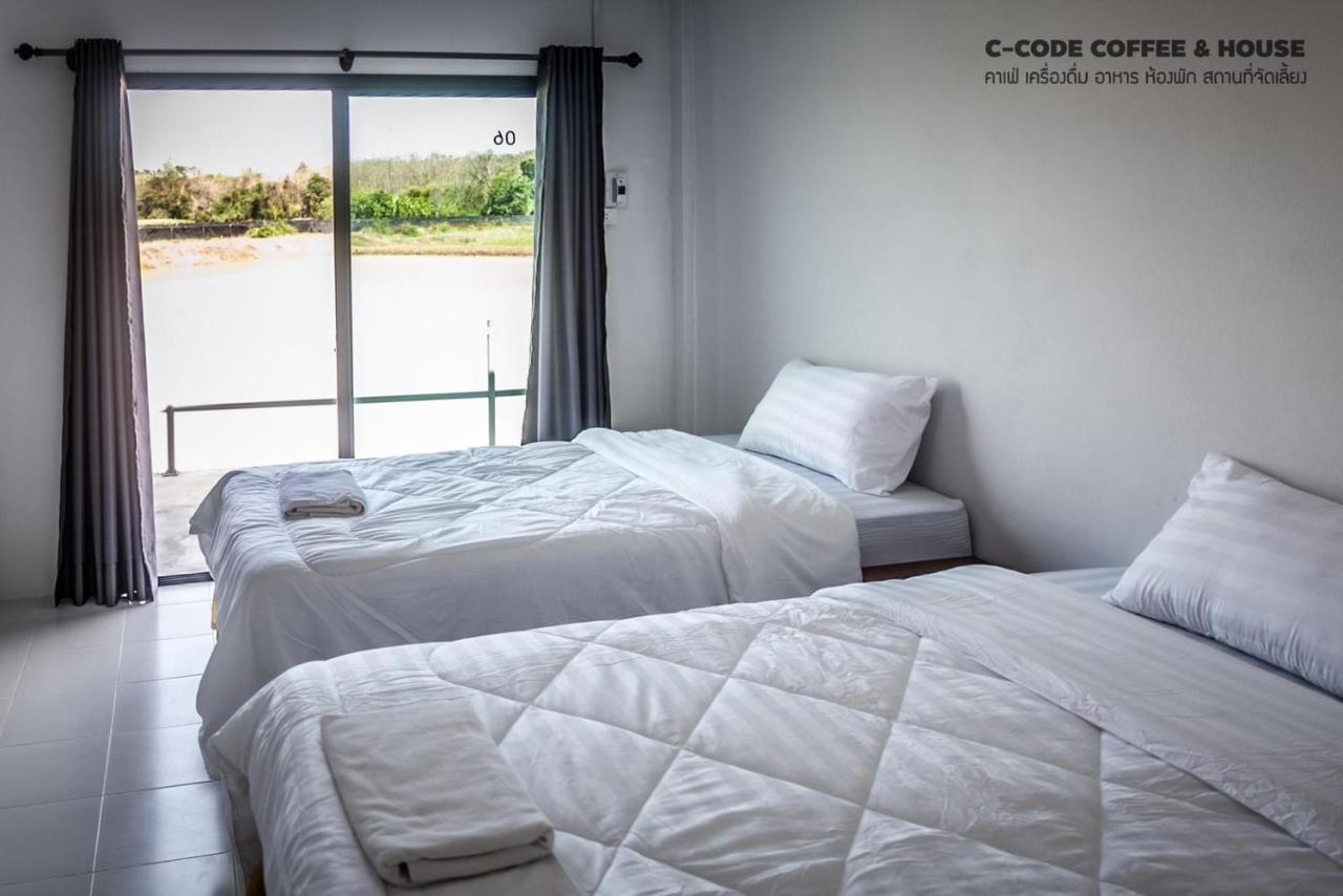C-Code Resort Lom Sak Esterno foto
